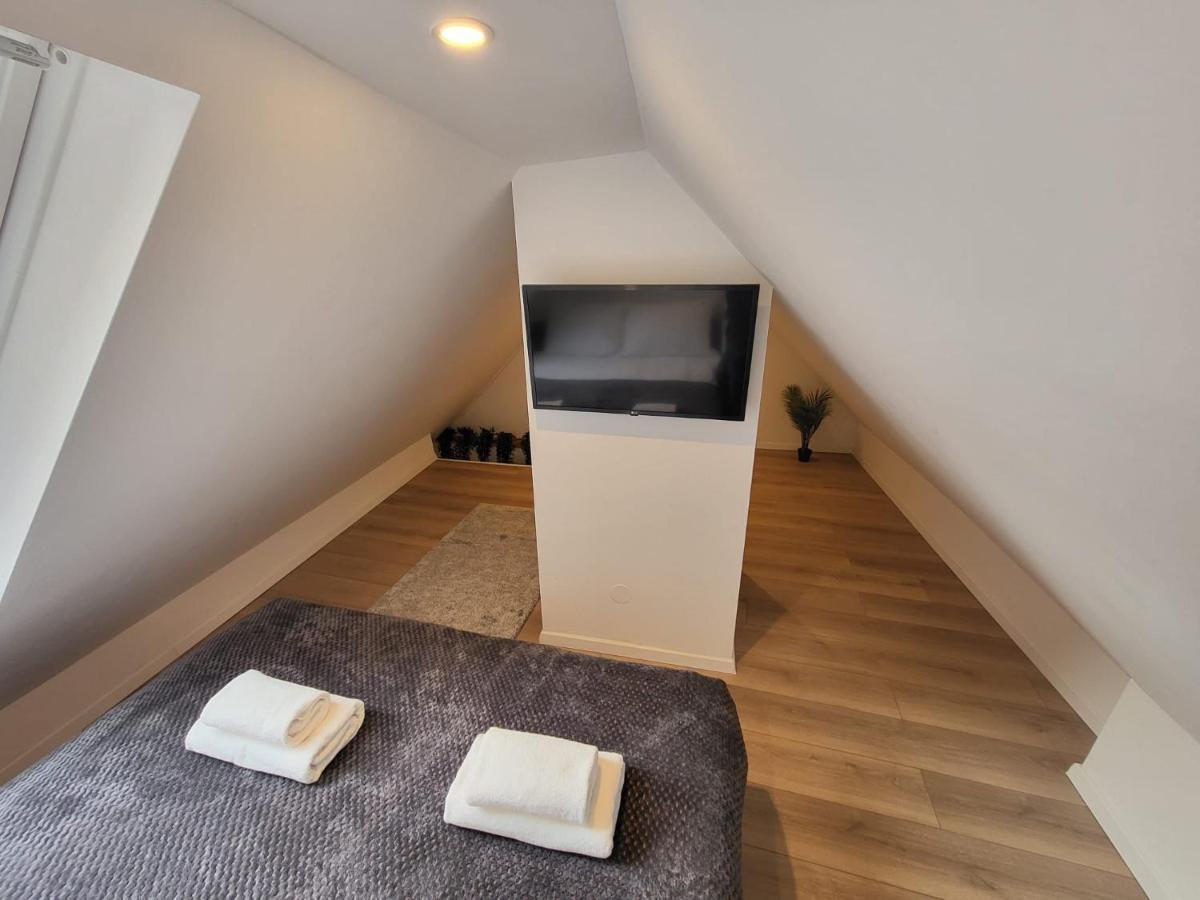 Studio Apartman Mia ซาเกร็บ ภายนอก รูปภาพ
