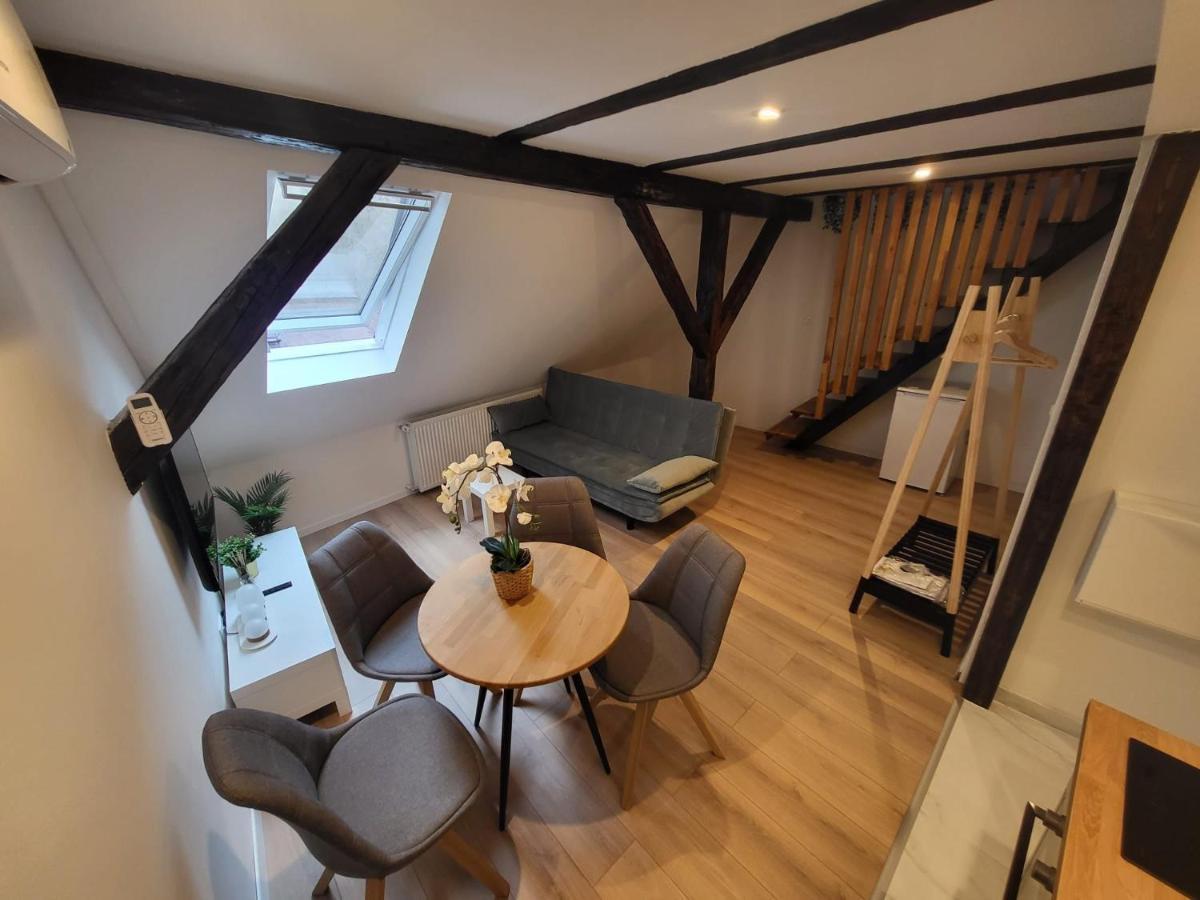 Studio Apartman Mia ซาเกร็บ ภายนอก รูปภาพ